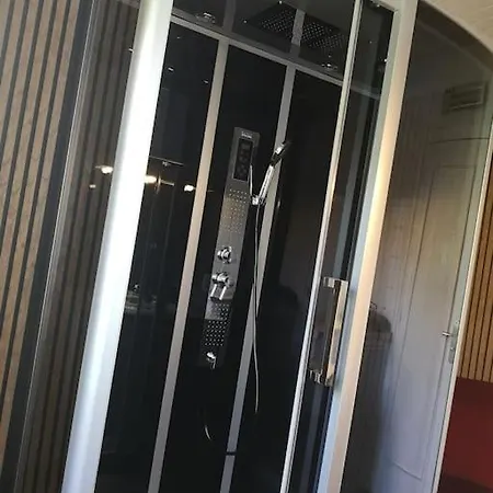 Maison Curieuse - Hammam Et *